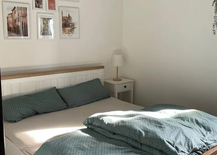 아파트 Famiglia Bee